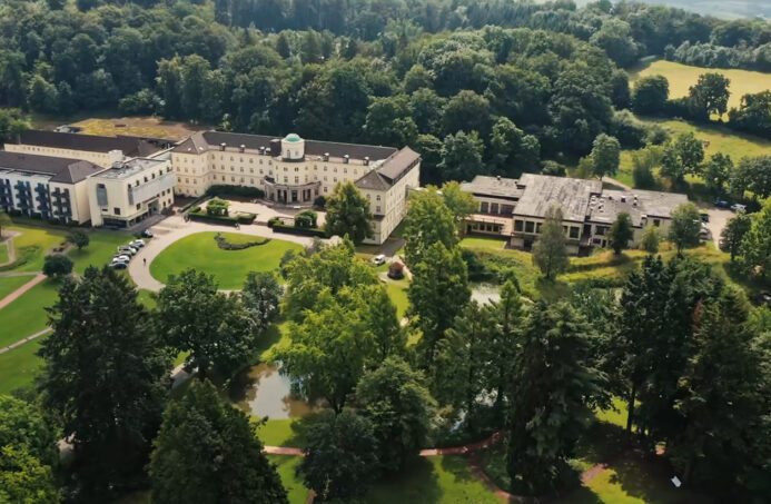 Weitläufige Landschaft lädt ein