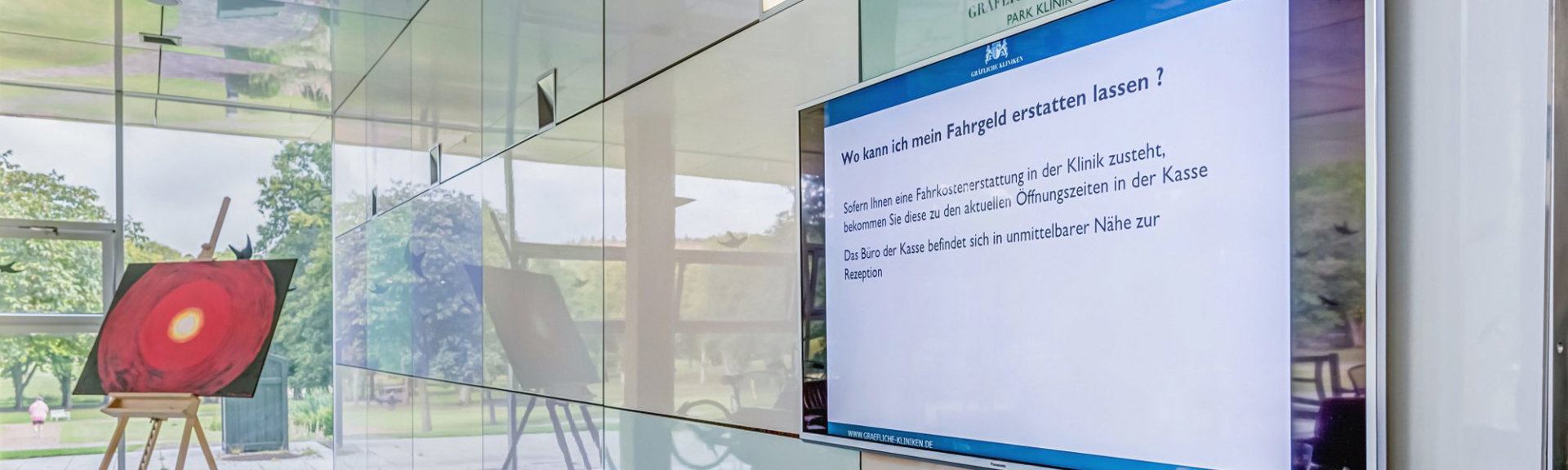 Monitor mit Informationen für Patienten Park Klinik